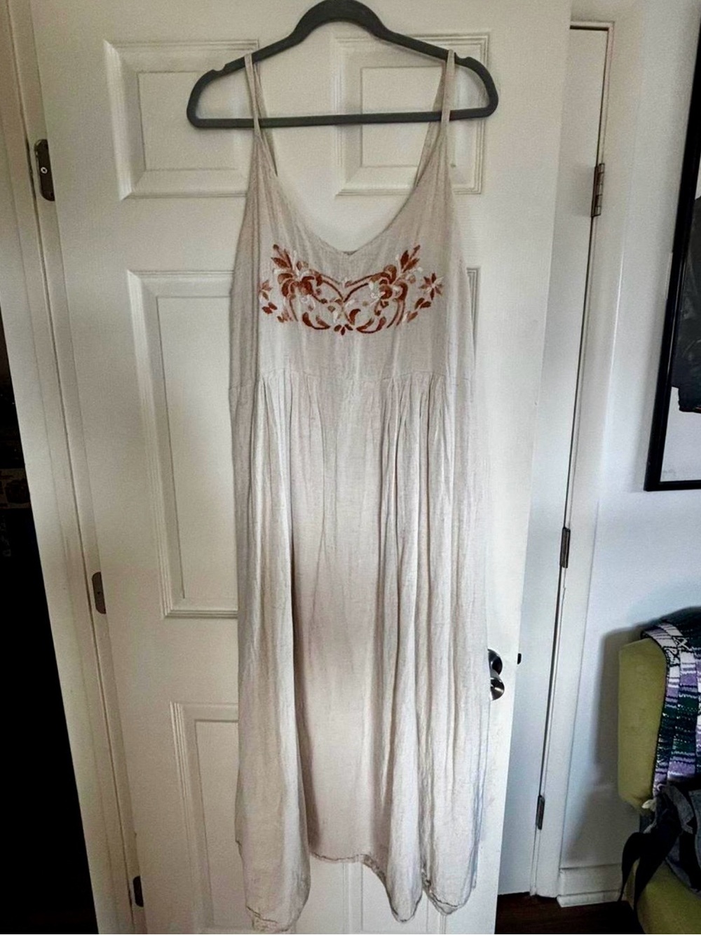 Women’s World Market Cream Linen Maxi Dress with Hand Embroidered Motiff